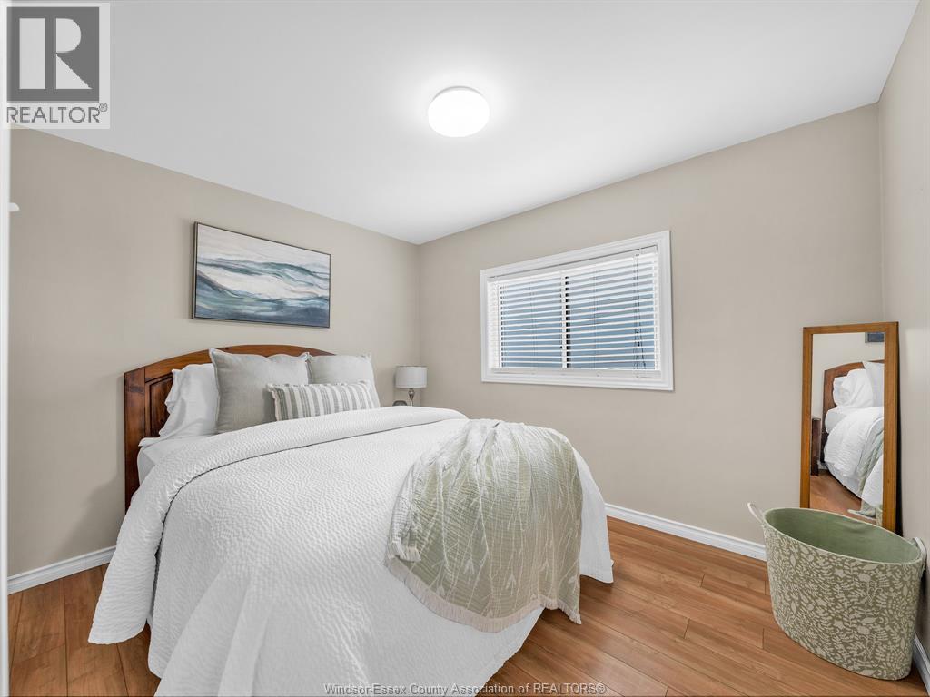 162 Robson Rd, Leamington, Ontario  N8H 5R1 - Photo 15 - 26011047