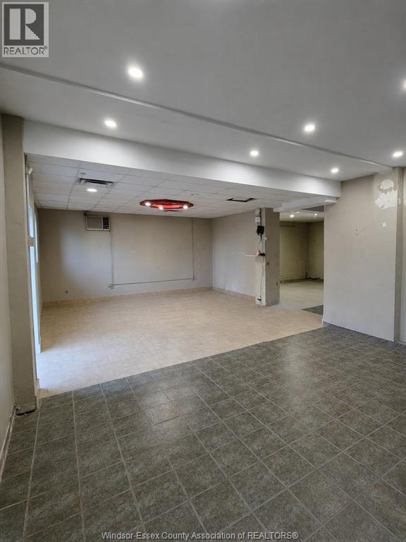 561 Park Avenue, Chatham, Ontario  N7M 1X1 - Photo 3 - 26010585
