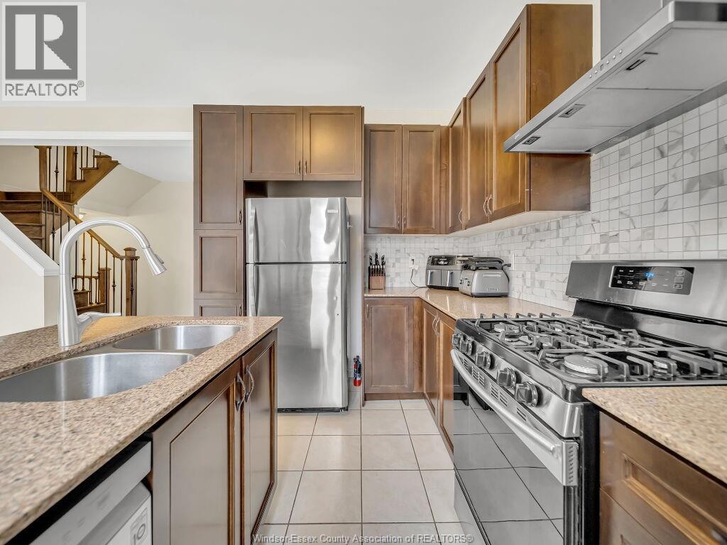 51 Merrybrook Trail, Brampton, Ontario  L7A 4V8 - Photo 10 - 26011175