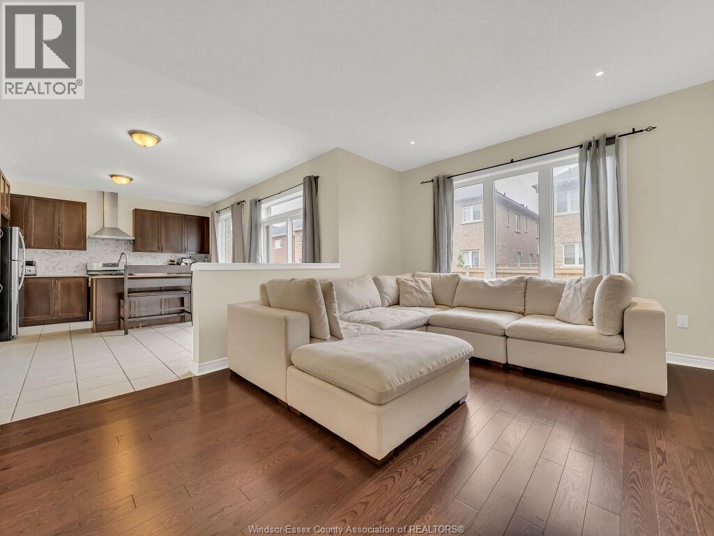 51 Merrybrook Trail, Brampton, Ontario  L7A 4V8 - Photo 7 - 26011175