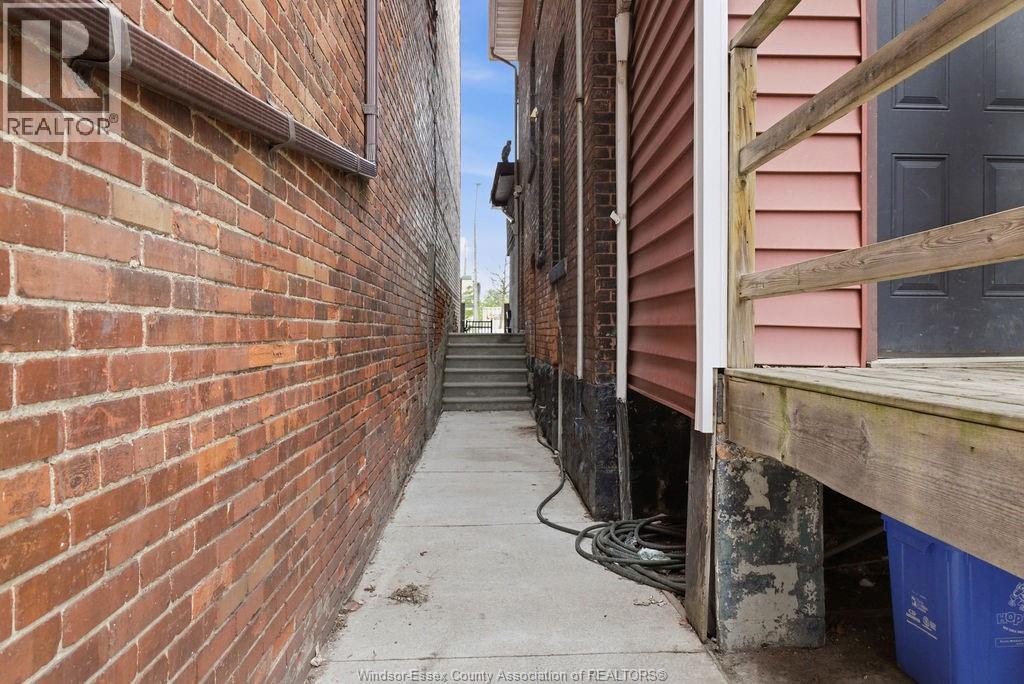 1453-1455 Wyandotte Street, Windsor, Ontario  N9A 3L1 - Photo 39 - 26011210