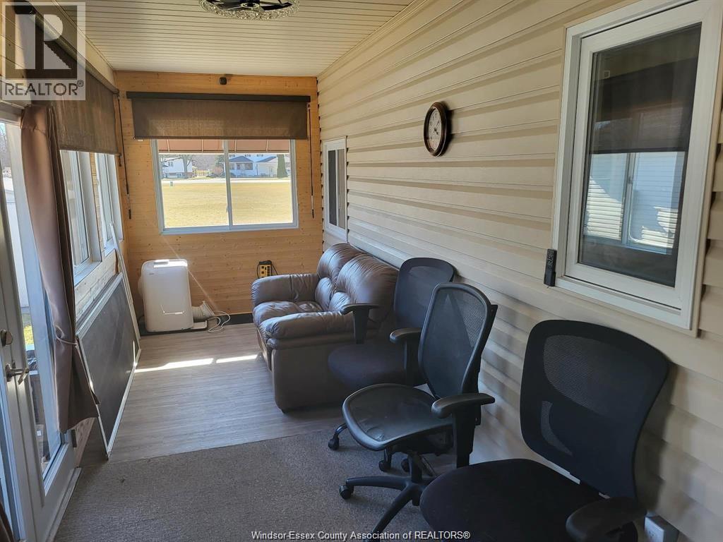 1 Wilder South Unit# Mobile Home Only, Lakeshore, Ontario  N8N 2S9 - Photo 20 - 26011203