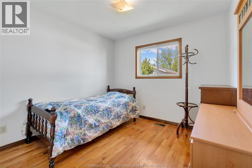 1042 Brookview Crescent, Windsor, Ontario  N8W 5H3 - Photo 17 - 26011252
