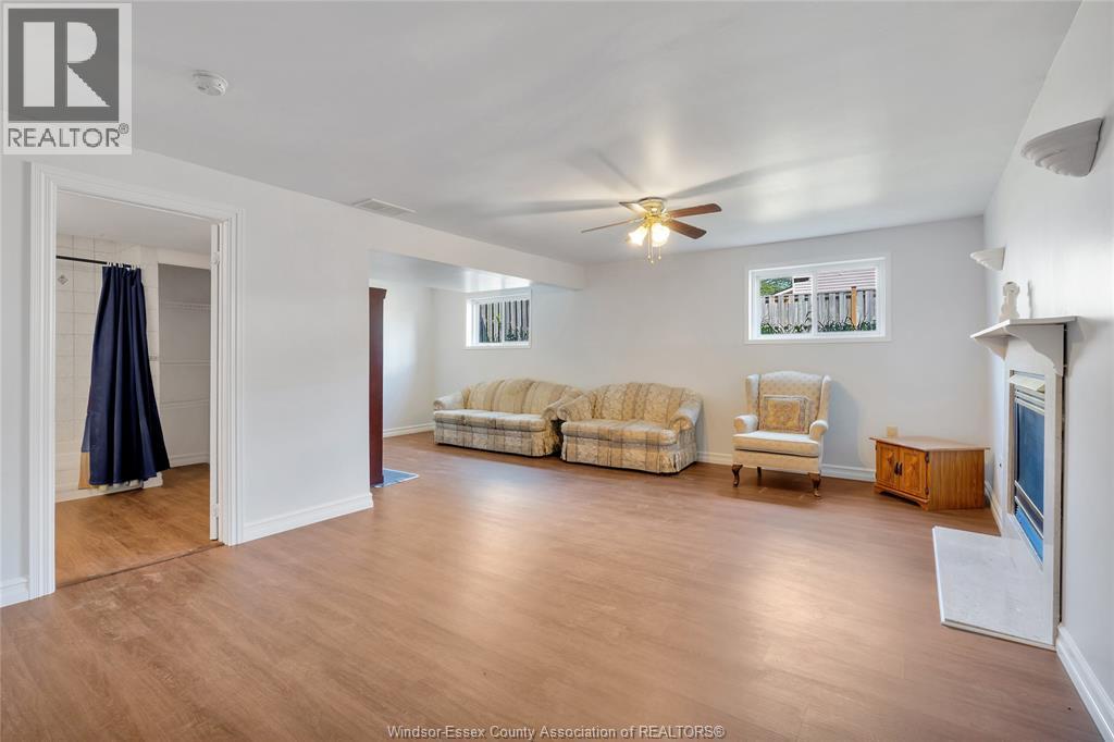 1042 Brookview Crescent, Windsor, Ontario  N8W 5H3 - Photo 19 - 26011252