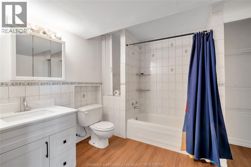 1042 Brookview Crescent, Windsor, Ontario  N8W 5H3 - Photo 22 - 26011252