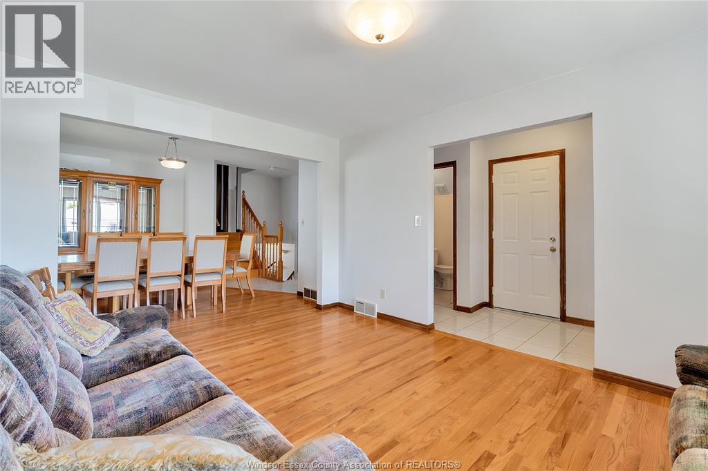 1042 Brookview Crescent, Windsor, Ontario  N8W 5H3 - Photo 6 - 26011252