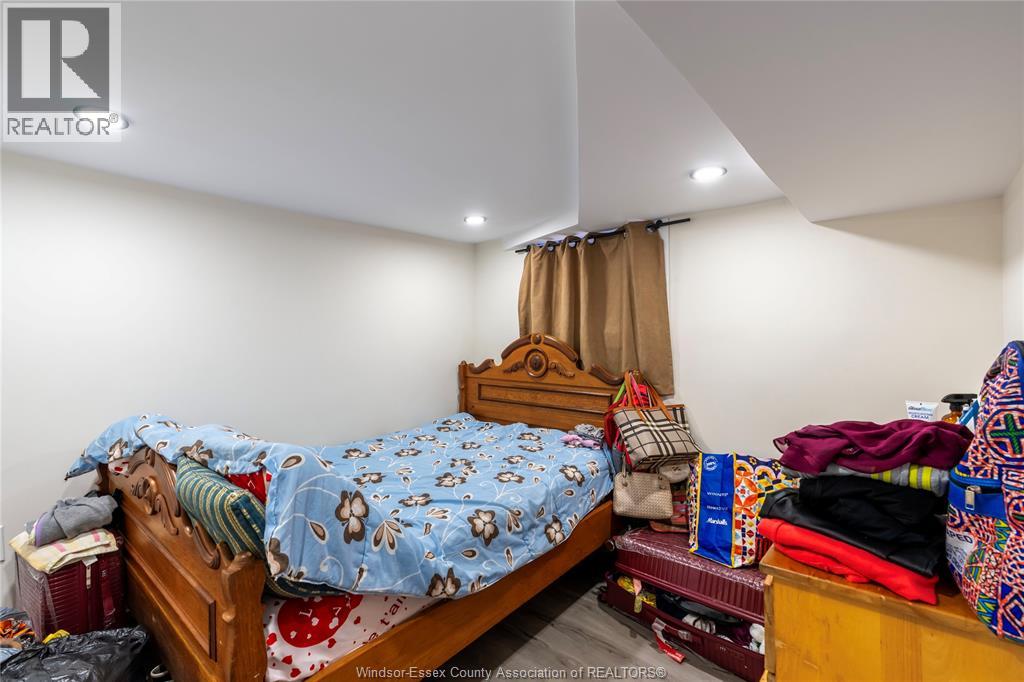 1239-47 Richmond Street, Windsor, Ontario  N9A 4A7 - Photo 31 - 26011290
