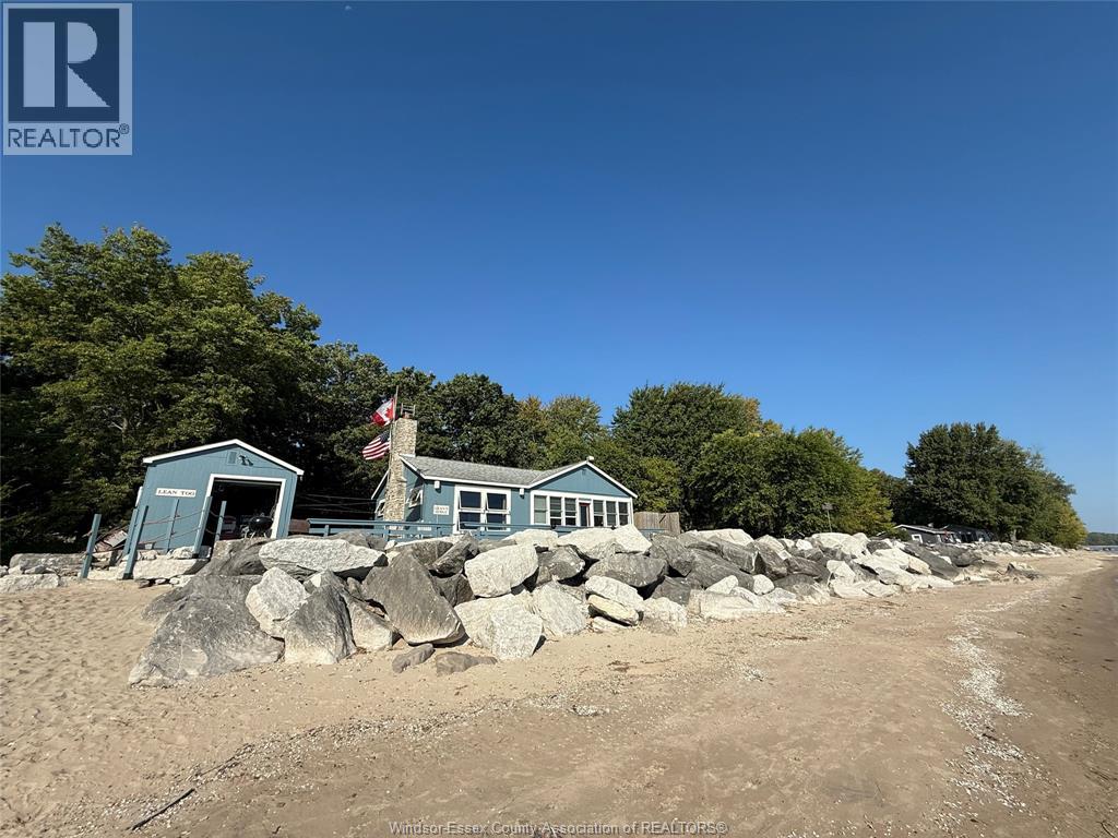 1487 East Shore Road, Pelee Island, Ontario  N0R 1M0 - Photo 11 - 26011297