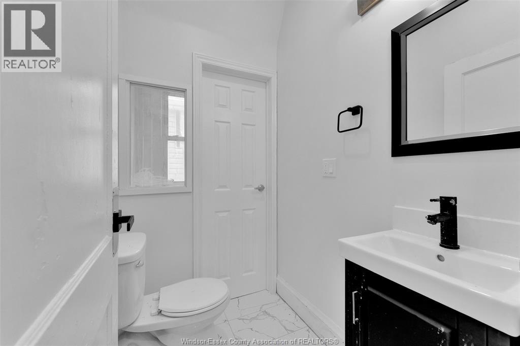 505 Mckay, Windsor, Ontario  N9B 1Z7 - Photo 12 - 26011302