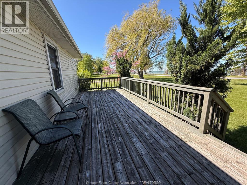 945 West Shore Road, Pelee Island, Ontario  N0R 1M0 - Photo 21 - 26011311