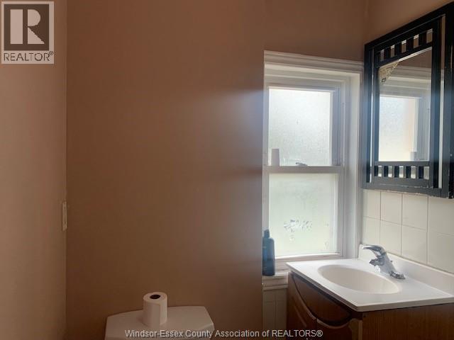 1006 Windsor Avenue Unit# 2, Windsor, Ontario  N9A 1K4 - Photo 9 - 26011284