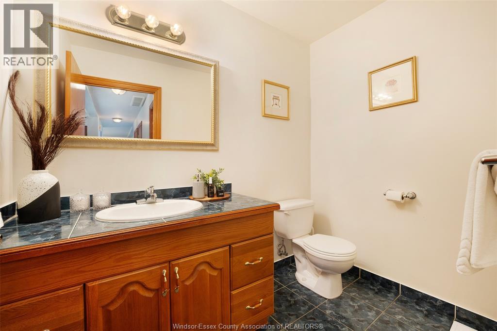 11363 Amalfi, Windsor, Ontario  N8P 1J8 - Photo 29 - 26011372
