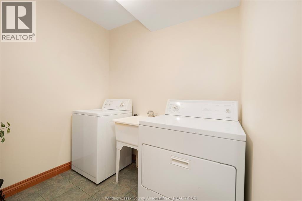 11363 Amalfi, Windsor, Ontario  N8P 1J8 - Photo 31 - 26011372