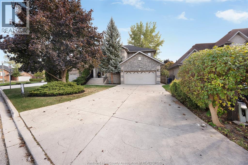 11363 Amalfi, Windsor, Ontario  N8P 1J8 - Photo 4 - 26011372