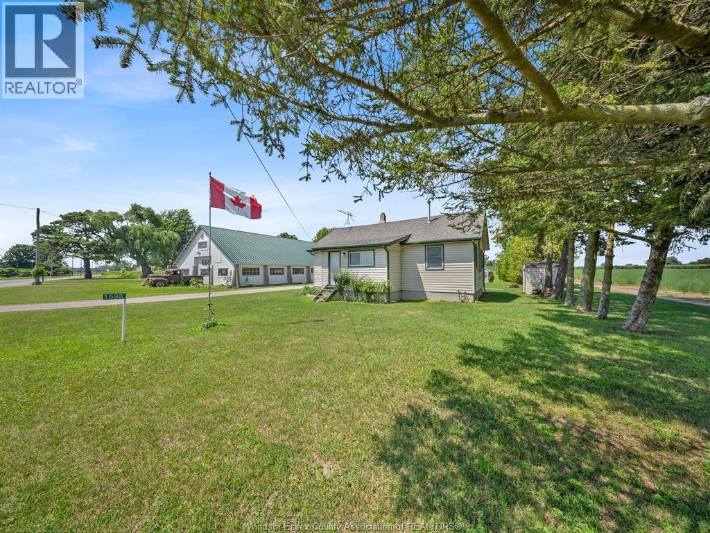 1598 Gore, Harrow, Ontario  N0R 1G0 - Photo 12 - 26011242