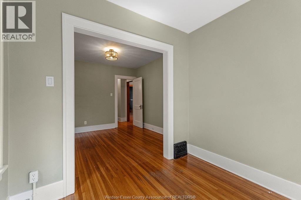 557 Moy Ave, Windsor, Ontario  N9A 2N3 - Photo 39 - 26011374