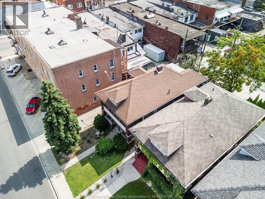 557 Moy Ave, Windsor, Ontario  N9A 2N3 - Photo 49 - 26011374