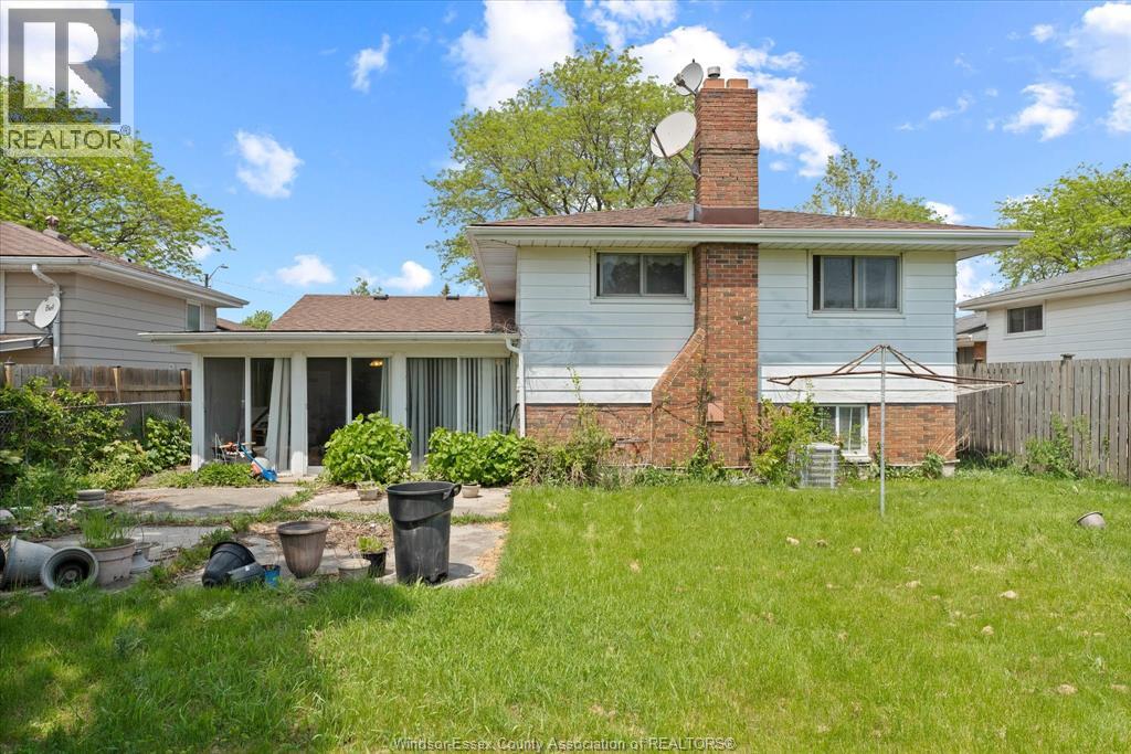 10575 Mulberry Drive, Windsor, Ontario  N8R 1H7 - Photo 30 - 26011394