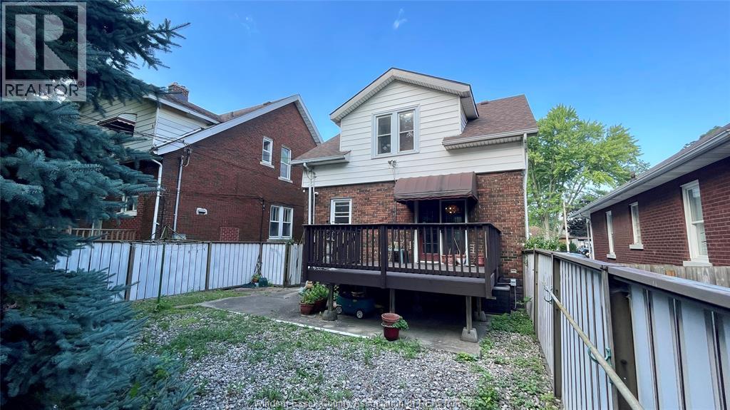 741 Partington, Windsor, Ontario  N9B 2N6 - Photo 5 - 26011438