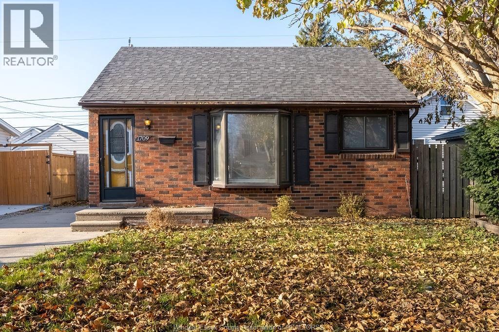 1709 Cadillac, Windsor, Ontario  N8Y 2V7 - Photo 2 - 26011121