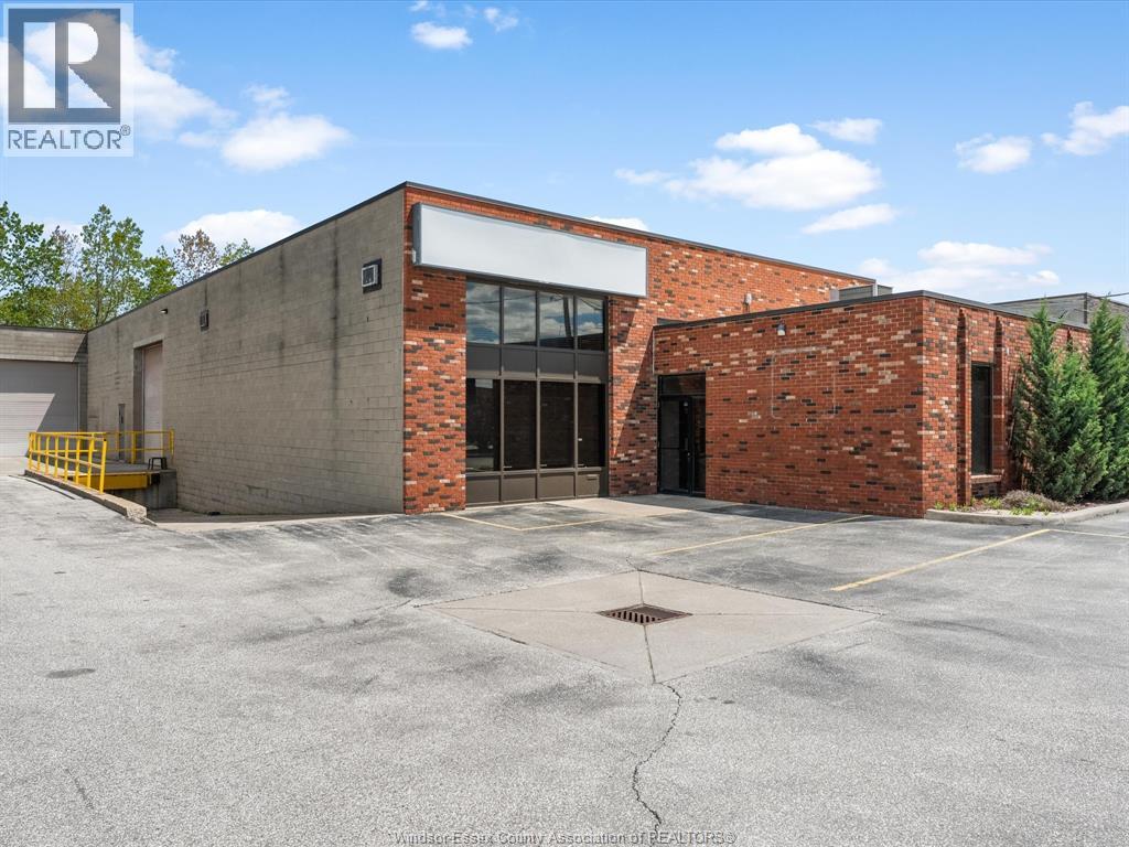 5350 BRENDAN LANE, Oldcastle, Ontario