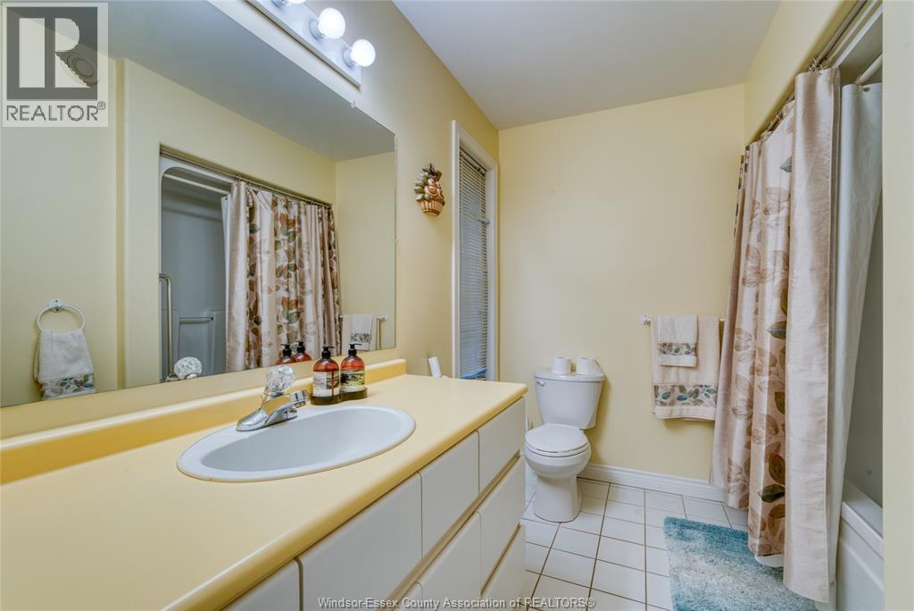 2703 Lombardy Crescent, Lasalle, Ontario  N9H 2Z1 - Photo 31 - 26011547