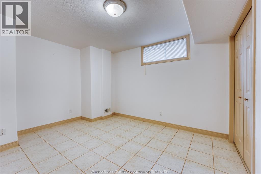 2703 Lombardy Crescent, Lasalle, Ontario  N9H 2Z1 - Photo 39 - 26011547