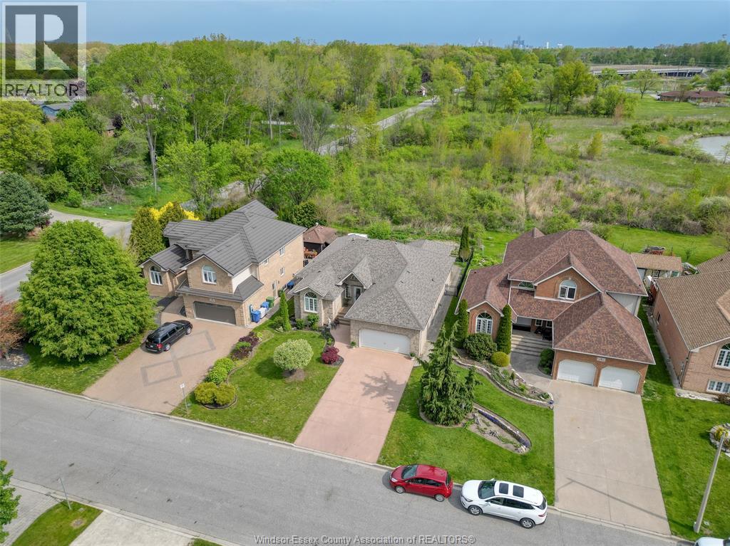 2703 Lombardy Crescent, Lasalle, Ontario  N9H 2Z1 - Photo 7 - 26011547