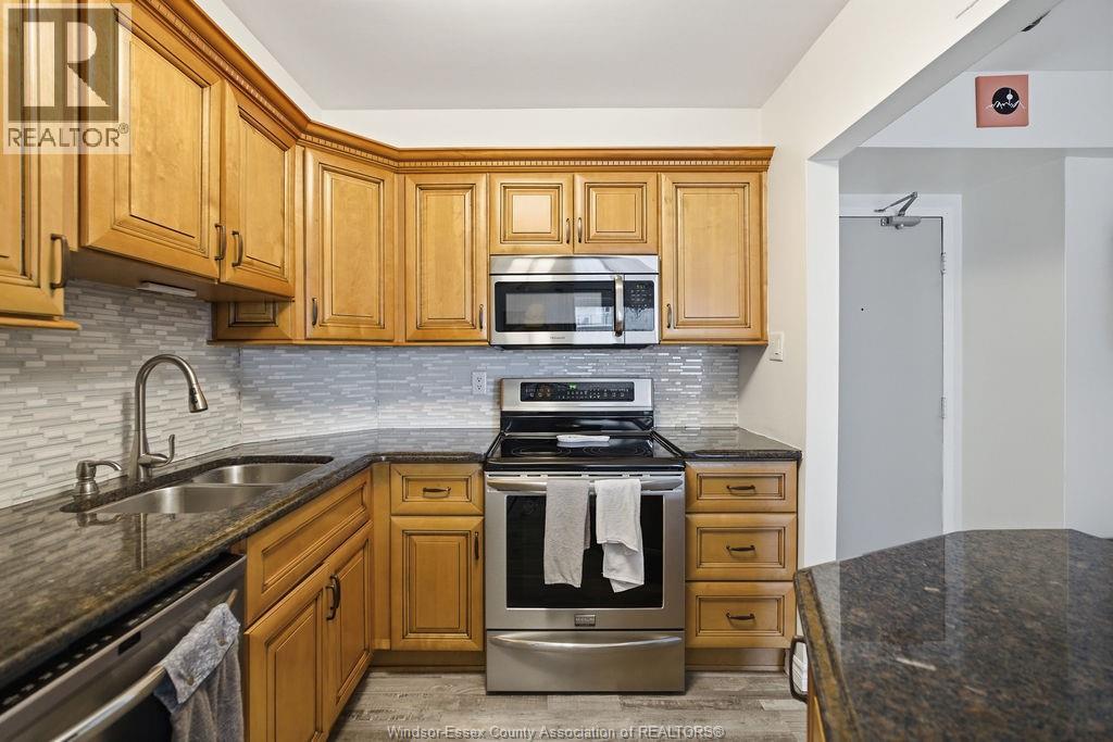 8591 Riverside Drive East Unit# 1008, Windsor, Ontario  N8N 0J3 - Photo 10 - 26011570