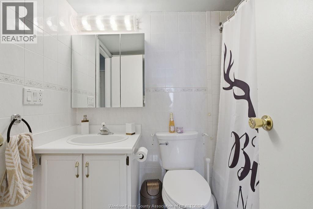 8591 Riverside Drive East Unit# 1008, Windsor, Ontario  N8N 0J3 - Photo 17 - 26011570