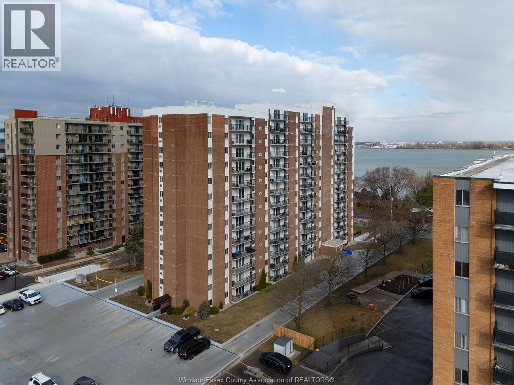 8591 Riverside Drive East Unit# 1008, Windsor, Ontario  N8N 0J3 - Photo 2 - 26011570