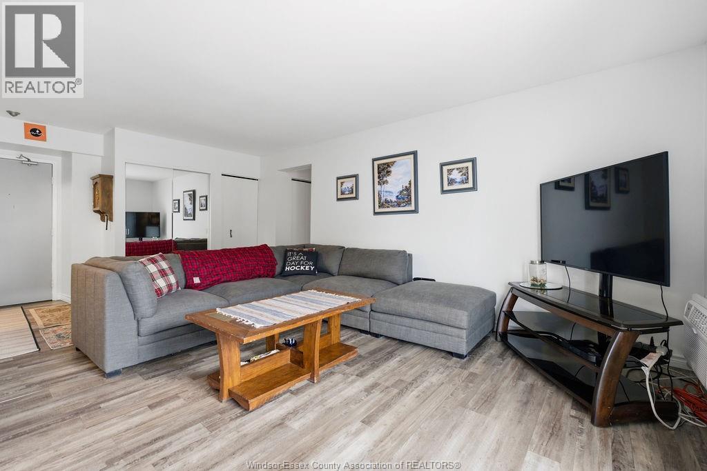 8591 Riverside Drive East Unit# 1008, Windsor, Ontario  N8N 0J3 - Photo 4 - 26011570