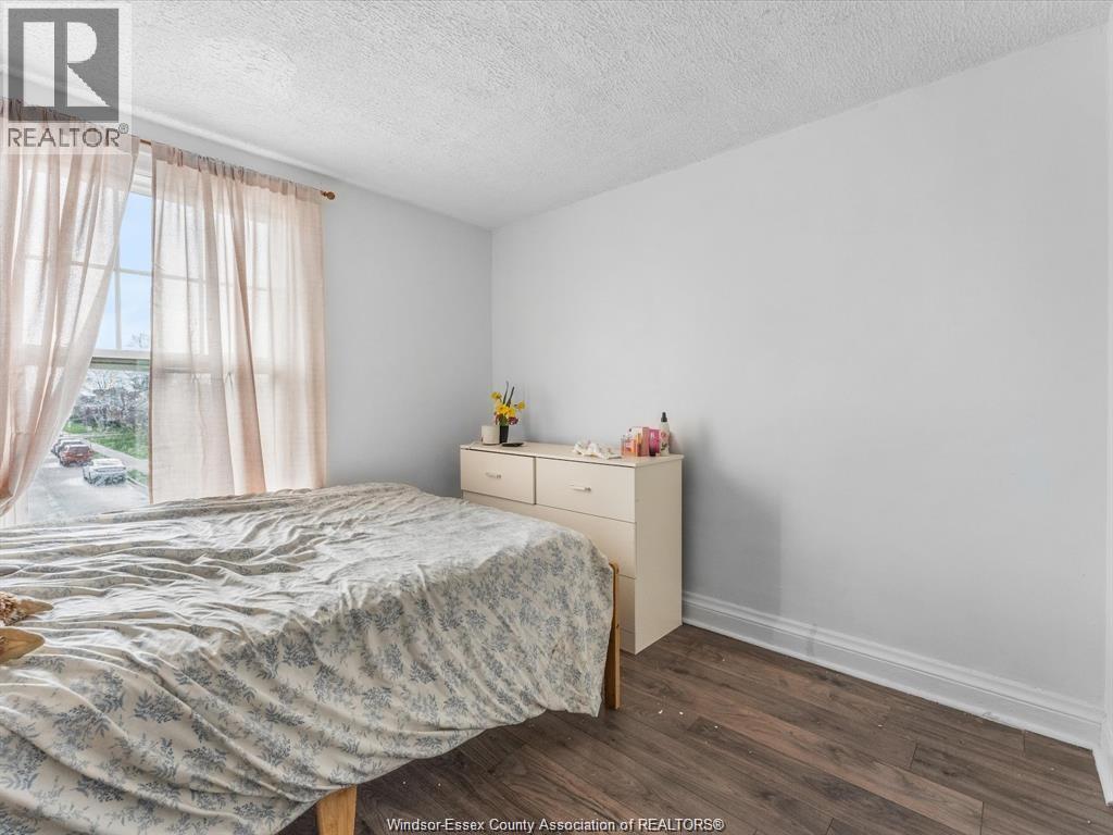 836 Elliott, Windsor, Ontario  N9A 3S7 - Photo 10 - 26011575