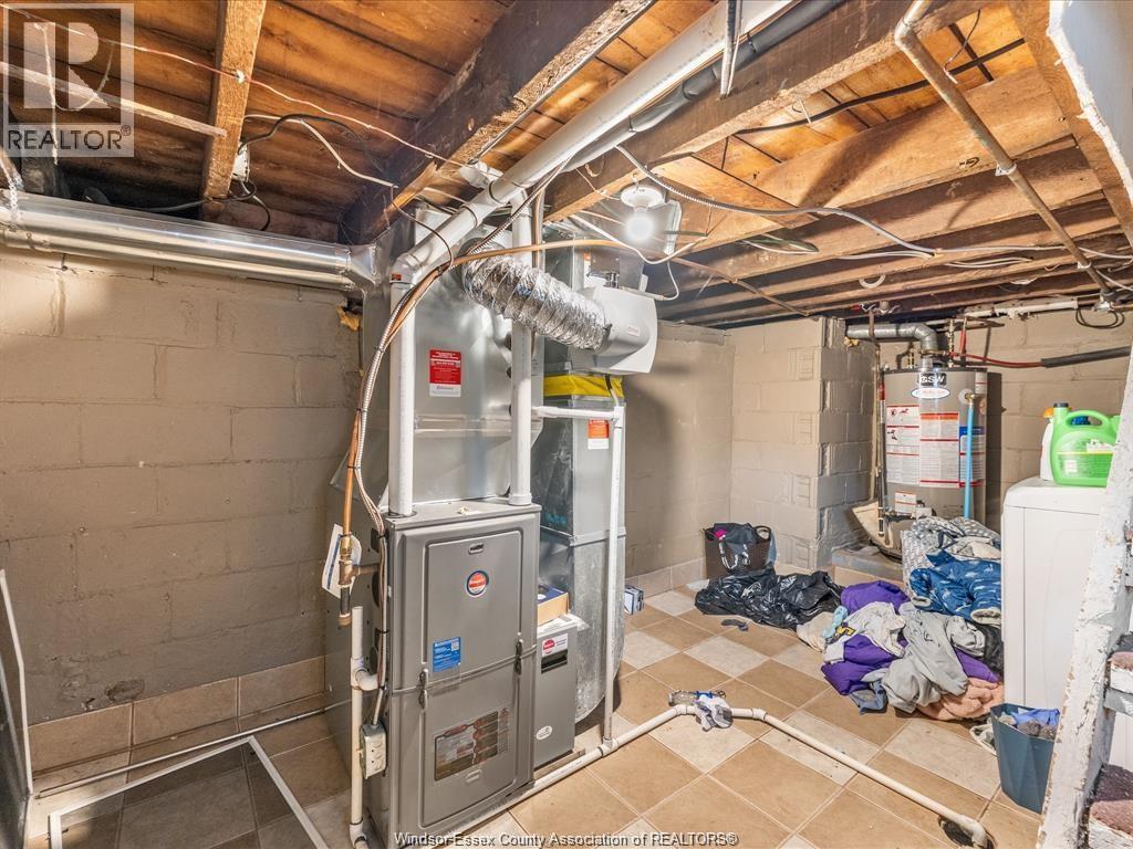 836 Elliott, Windsor, Ontario  N9A 3S7 - Photo 13 - 26011575
