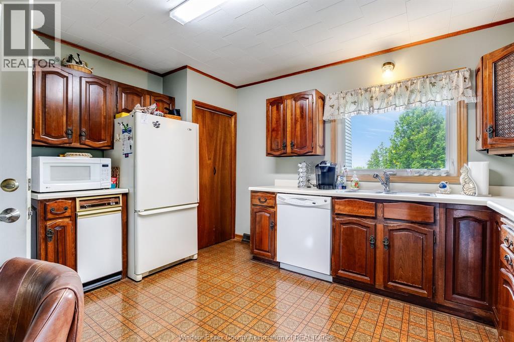 1969 Naylor Side Rd, Lakeshore, Ontario  N8M 2X7 - Photo 6 - 26011574