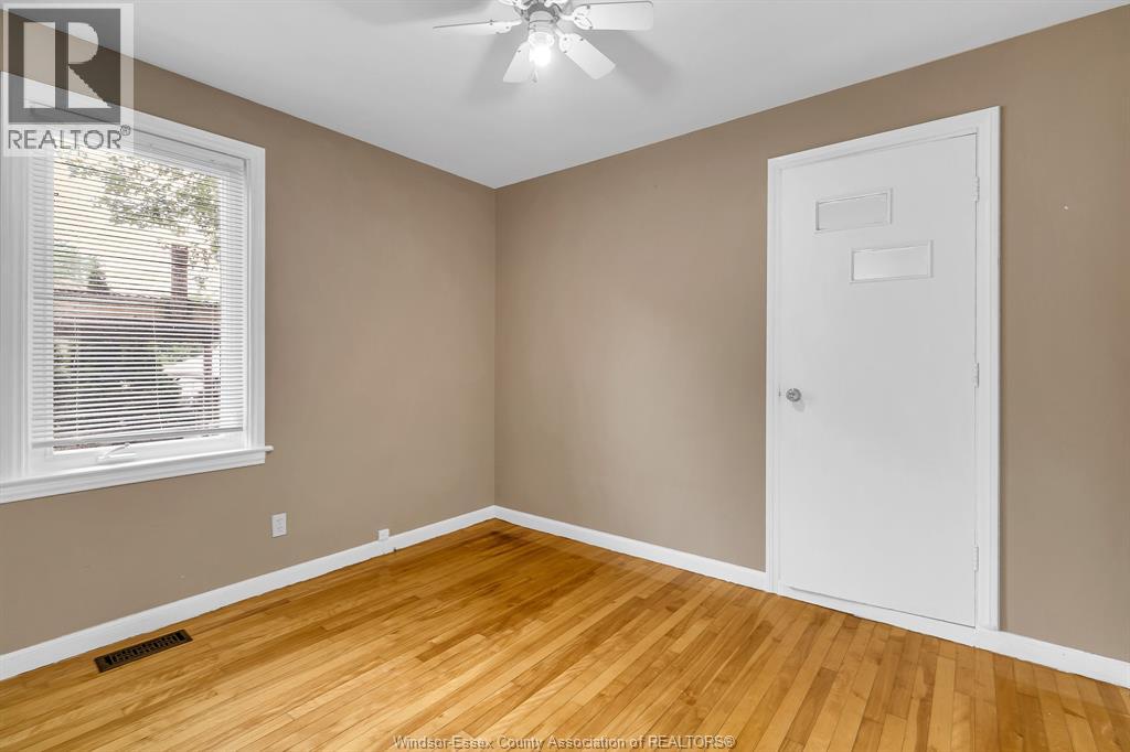 3736 Vaughan, Windsor, Ontario  N9C 1Z5 - Photo 13 - 26011622