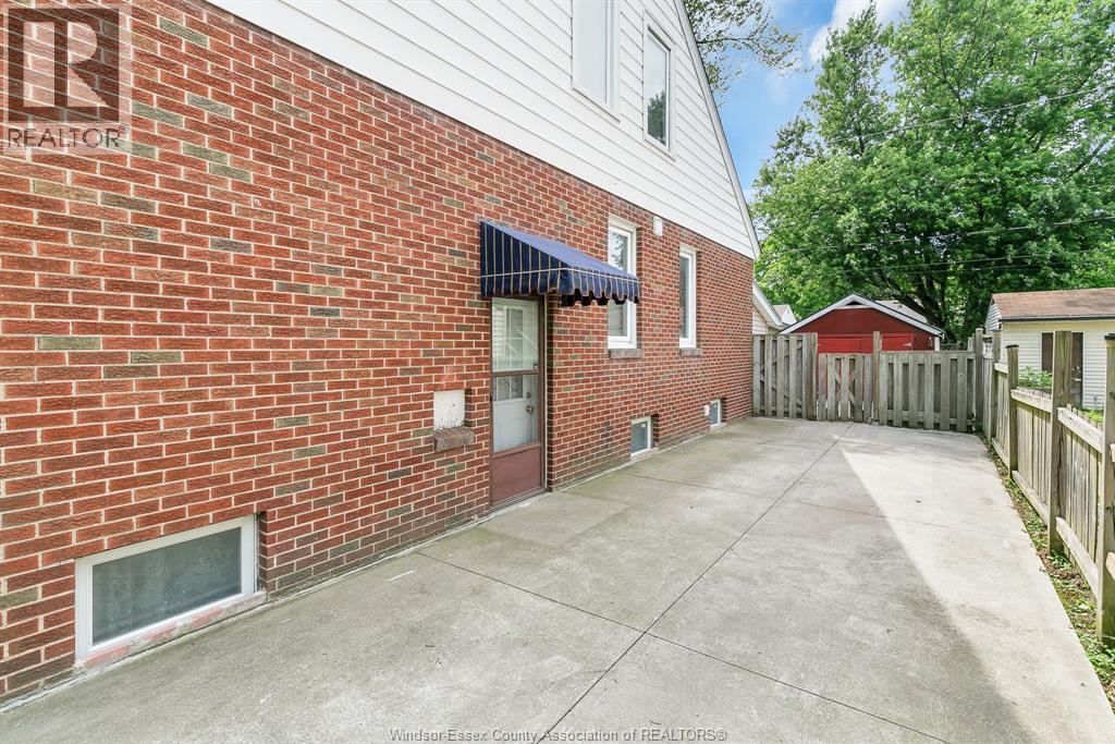 3736 Vaughan, Windsor, Ontario  N9C 1Z5 - Photo 31 - 26011622