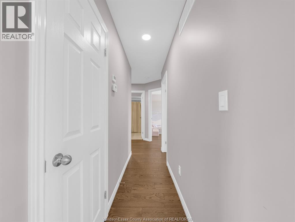 1077 Icewater Avenue, Windsor, Ontario  N8P 0E4 - Photo 13 - 26011621