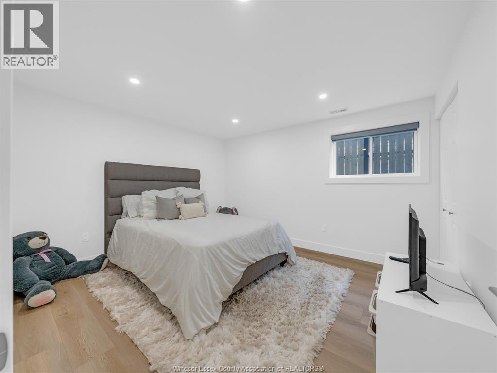 1077 Icewater Avenue, Windsor, Ontario  N8P 0E4 - Photo 29 - 26011621