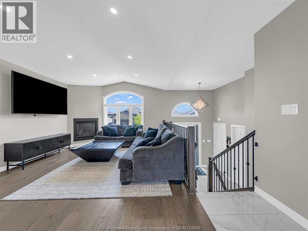 1077 Icewater Avenue, Windsor, Ontario  N8P 0E4 - Photo 5 - 26011621