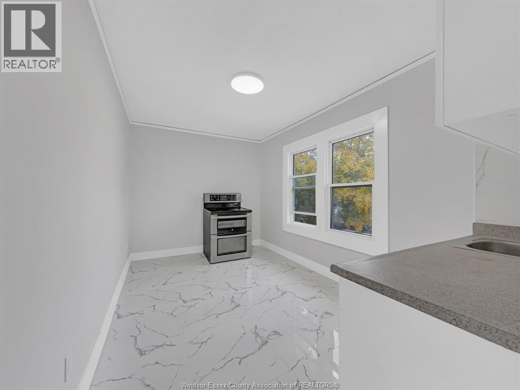 406 Partington, Windsor, Ontario  N9B 2N5 - Photo 23 - 26011554