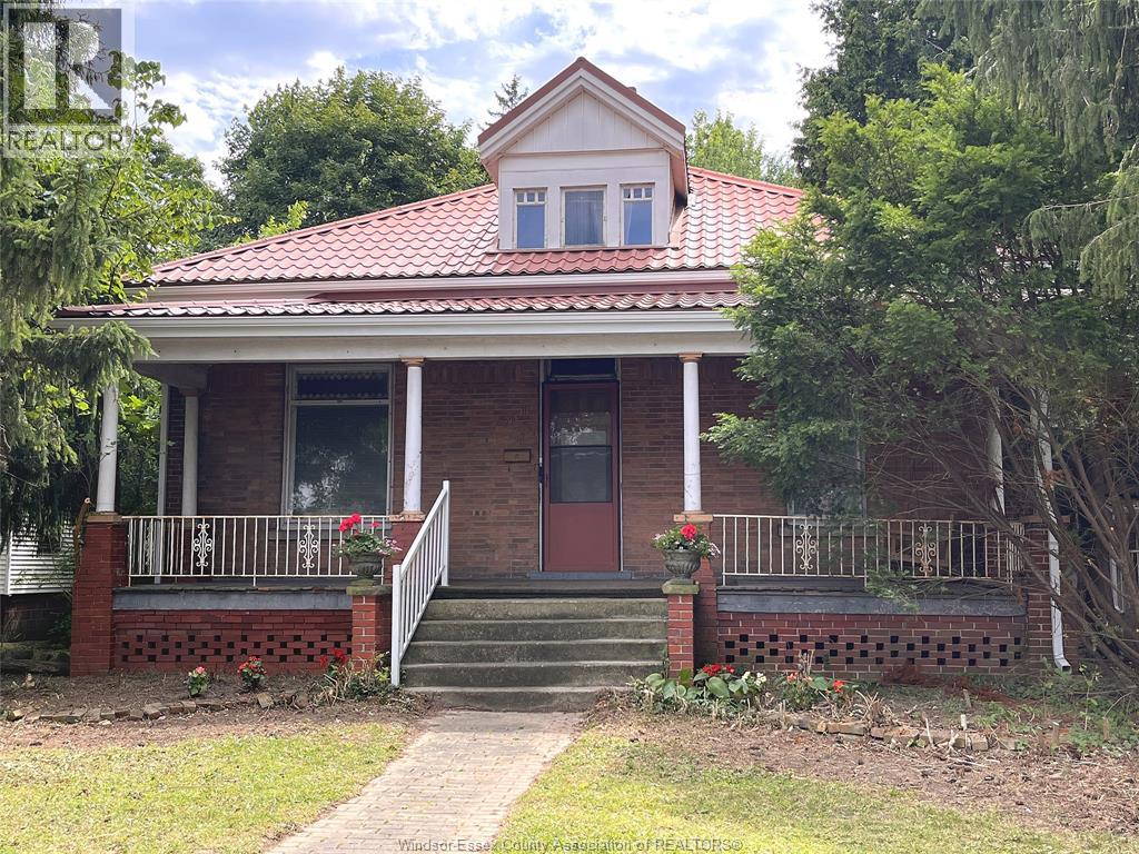 62 LACROIX STREET, Chatham, Ontario