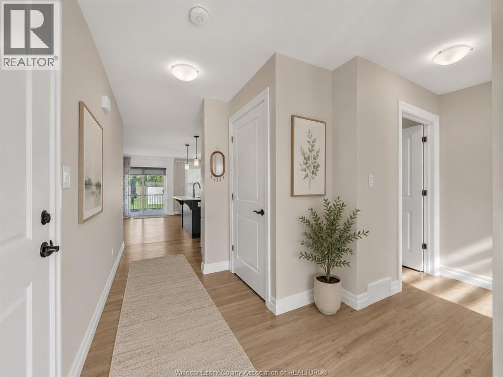 201 Meadowview Avenue, Amherstburg, Ontario  N9V 0G1 - Photo 3 - 26011684