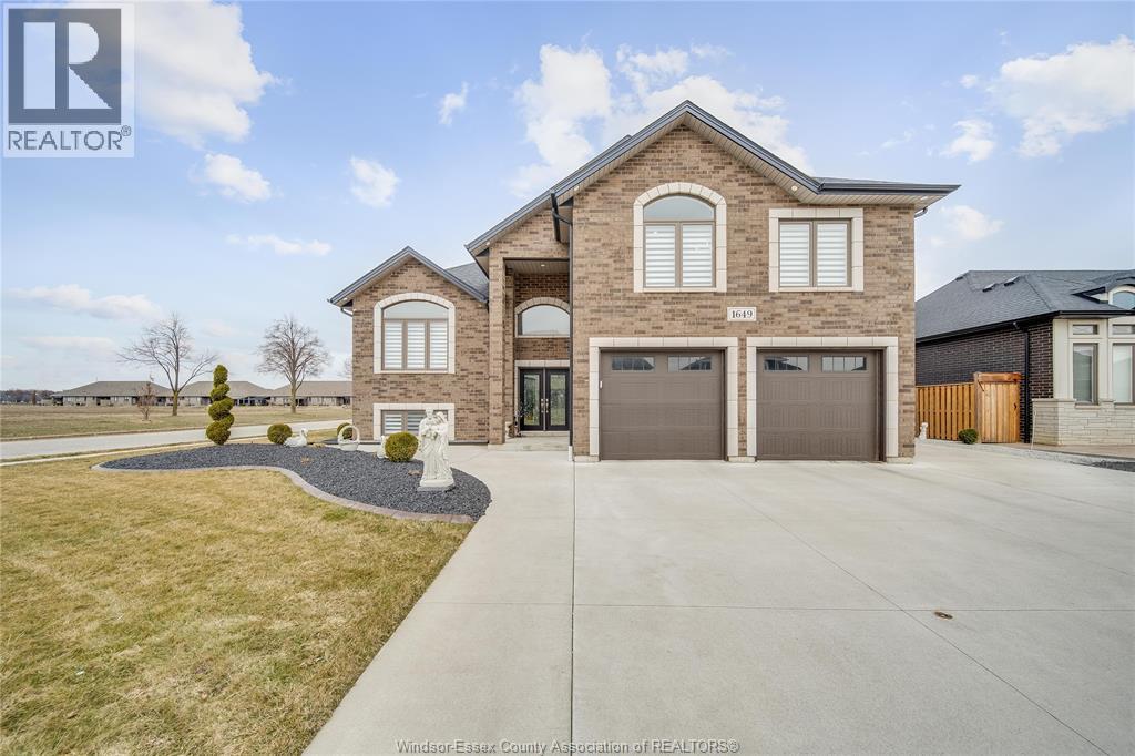 1649 BARKLEY AVENUE, Windsor, Ontario