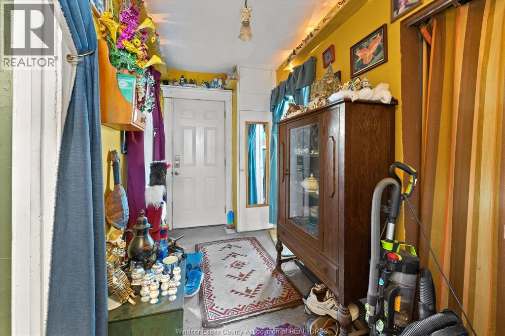 552 Parent, Windsor, Ontario  N9A 3J8 - Photo 23 - 26011730