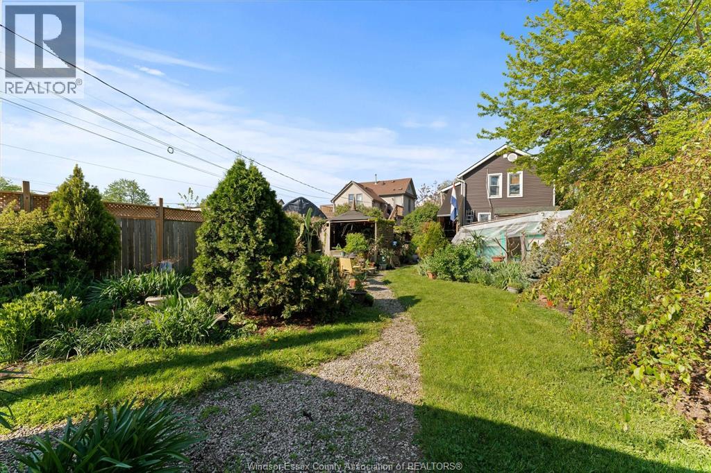552 Parent, Windsor, Ontario  N9A 3J8 - Photo 30 - 26011730