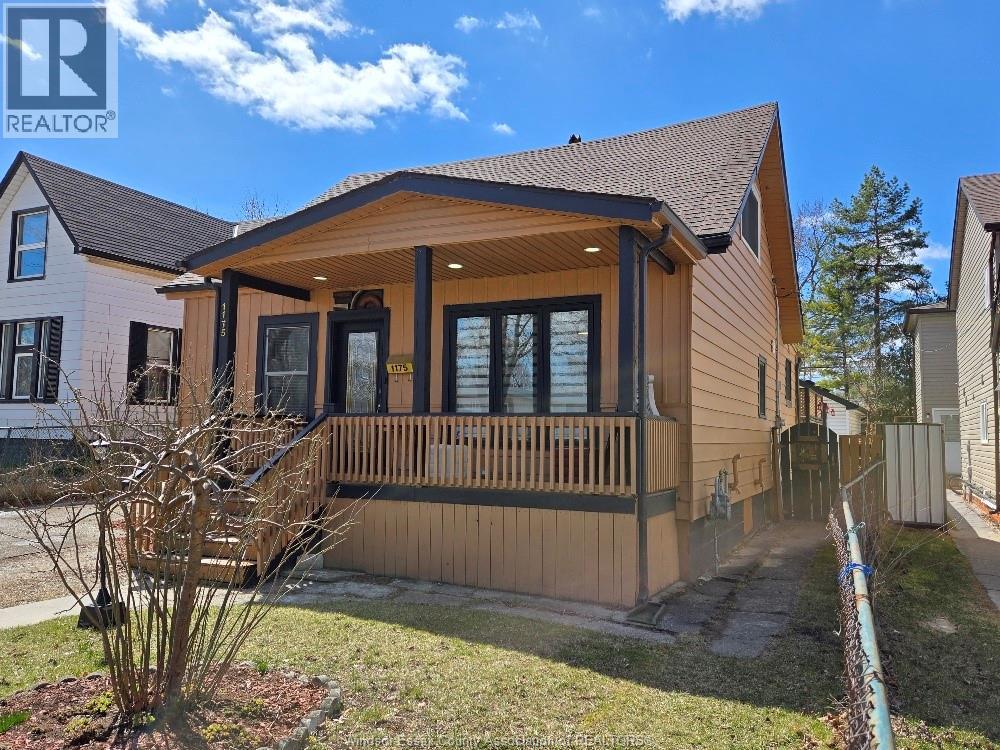 1175 CAMPBELL, Windsor, Ontario