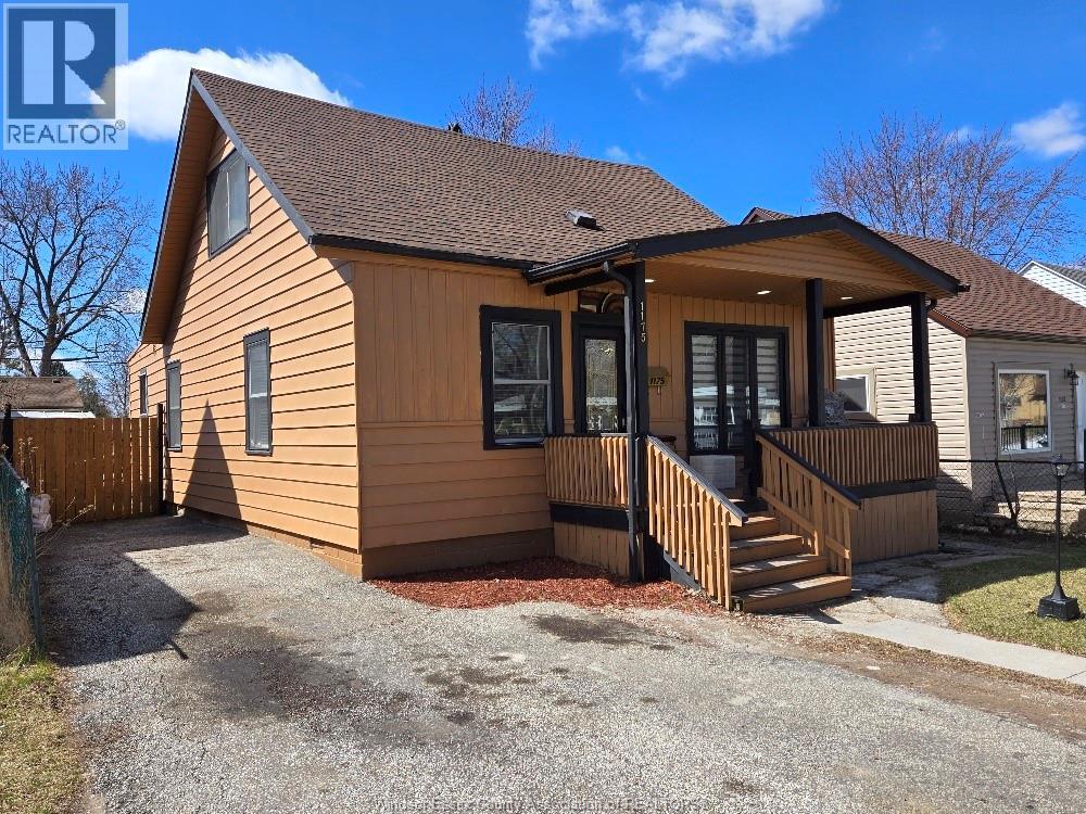 1175 Campbell, Windsor, Ontario  N9B 3M7 - Photo 2 - 26011729