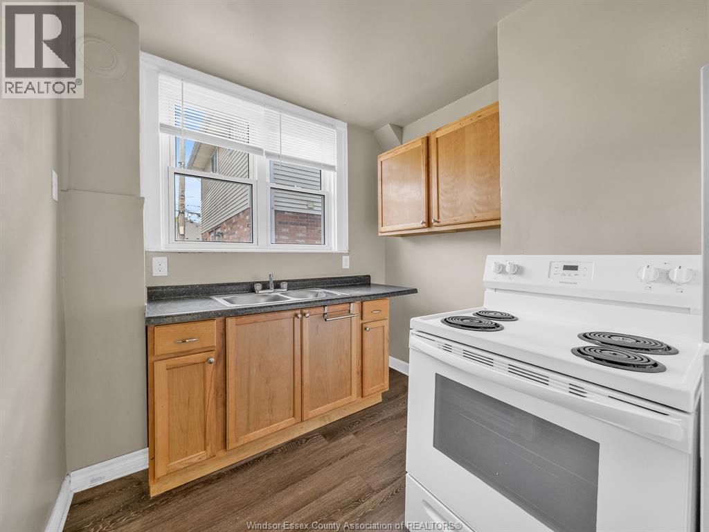 669 Park Street West Unit# Unit B Lower, Windsor, Ontario  N9A 5V7 - Photo 8 - 26011699