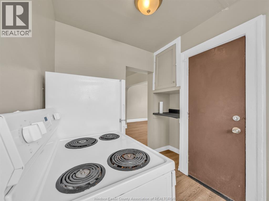 669 Park Street West Unit# Unit B Lower, Windsor, Ontario  N9A 5V7 - Photo 9 - 26011699